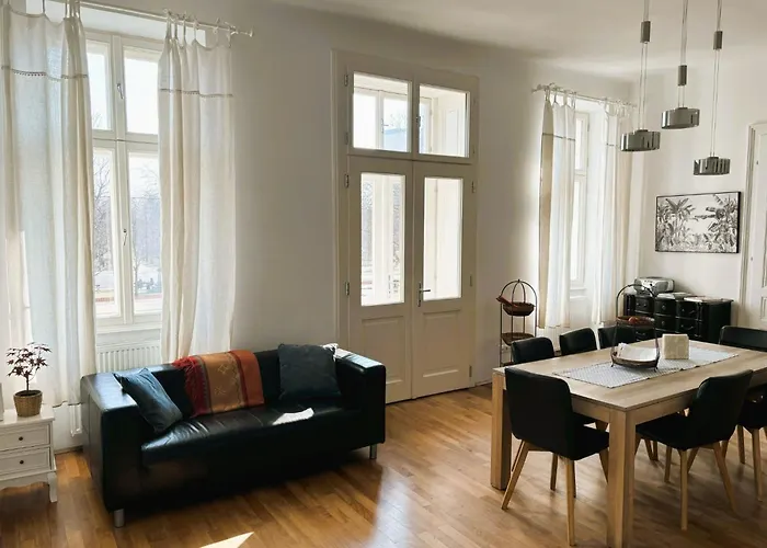 Ausgefallene By Interhome