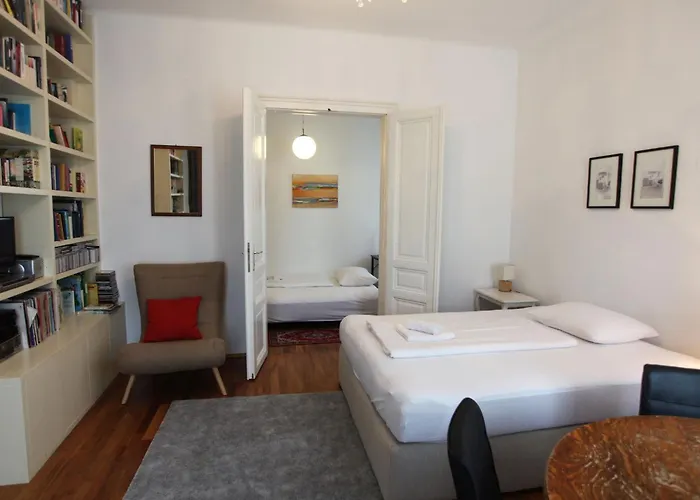 דירה Ausgefallene By Interhome